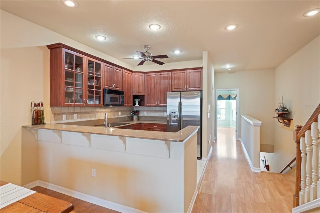 Active With Contract: $424,900 (3 beds, 2 baths, 1958 Square Feet)