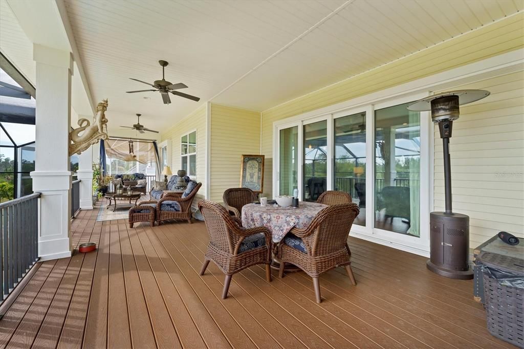 Large Screened Deck with Composite Flooring!