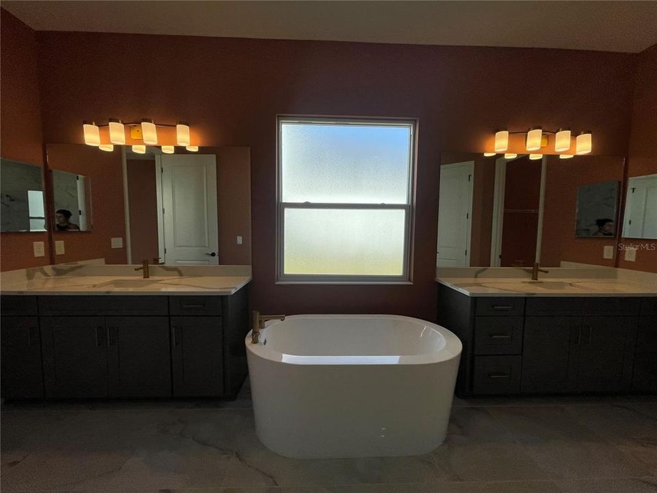 Недавно арендовано: $5,500 (5 спален, 4 ванн, 2907 Квадратных фут)