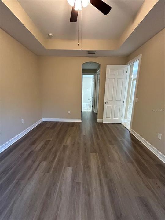 For Rent: $2,850 (3 beds, 2 baths, 1806 Square Feet)