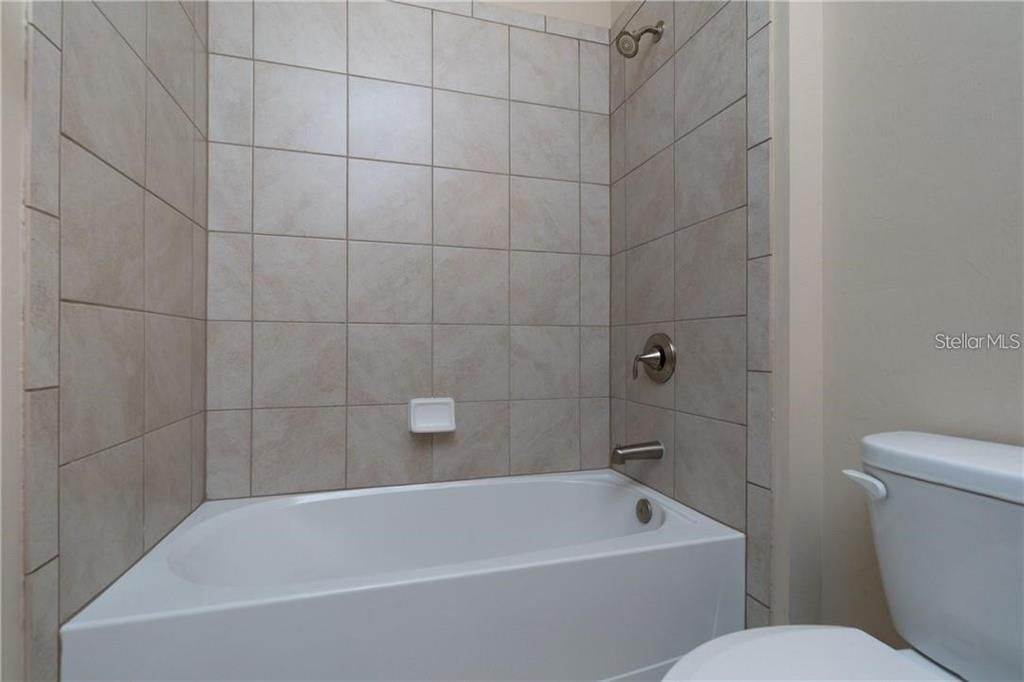 Недавно арендовано: $2,850 (3 спален, 2 ванн, 1806 Квадратных фут)