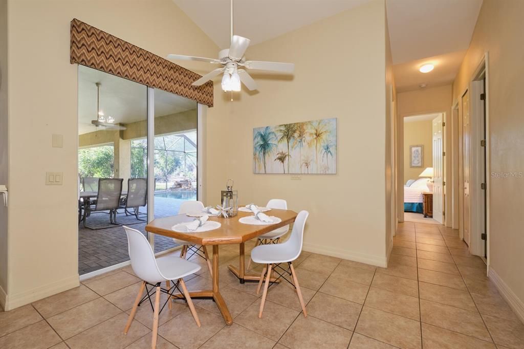 Recently Sold: $875,000 (4 beds, 2 baths, 2801 Square Feet)