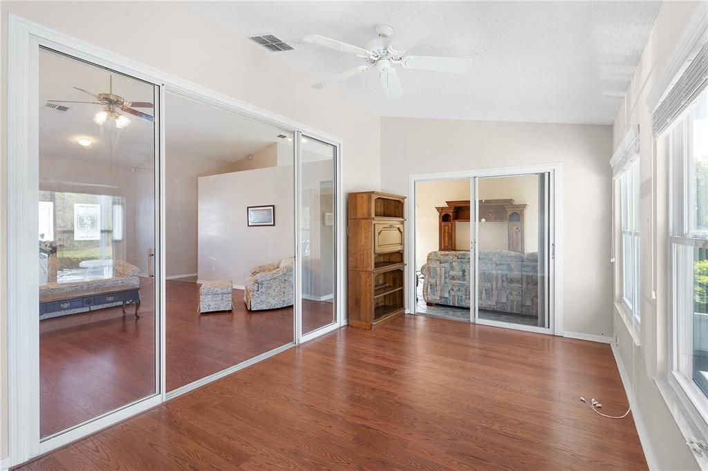 Enclosed sunroom/lanai