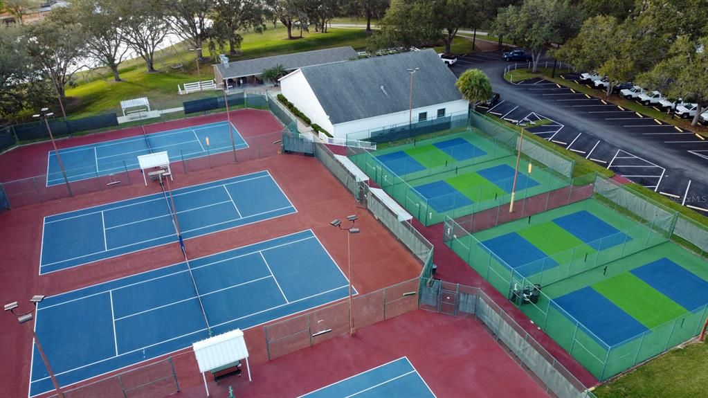 Manor Tennis and Pickleball Courts