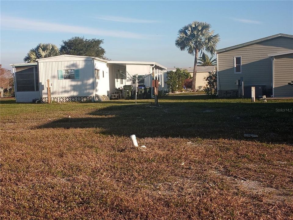 For Sale: $5,000 (0.10 acres)