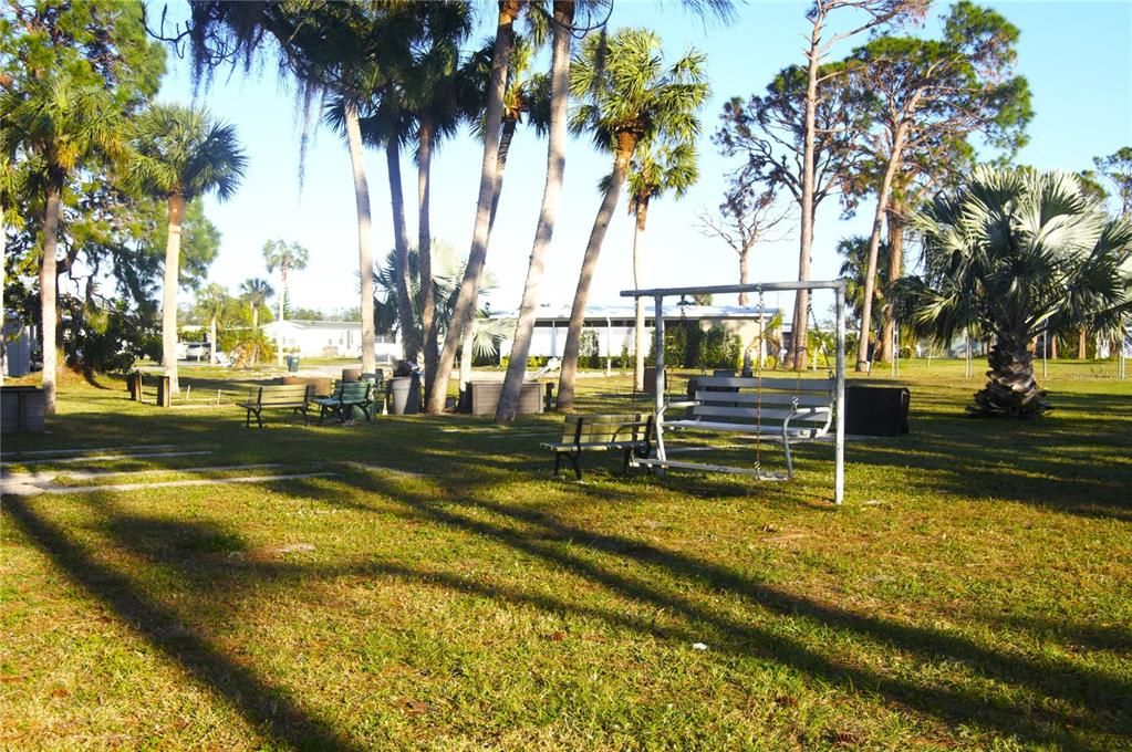 For Sale: $5,000 (0.10 acres)