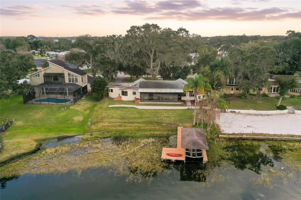 For Sale: $924,900 (4 beds, 2 baths, 1785 Square Feet)