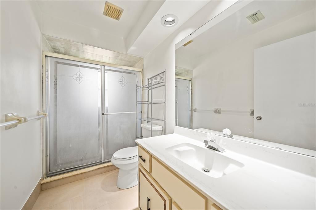 Недавно арендовано: $2,200 (3 спален, 3 ванн, 1980 Квадратных фут)