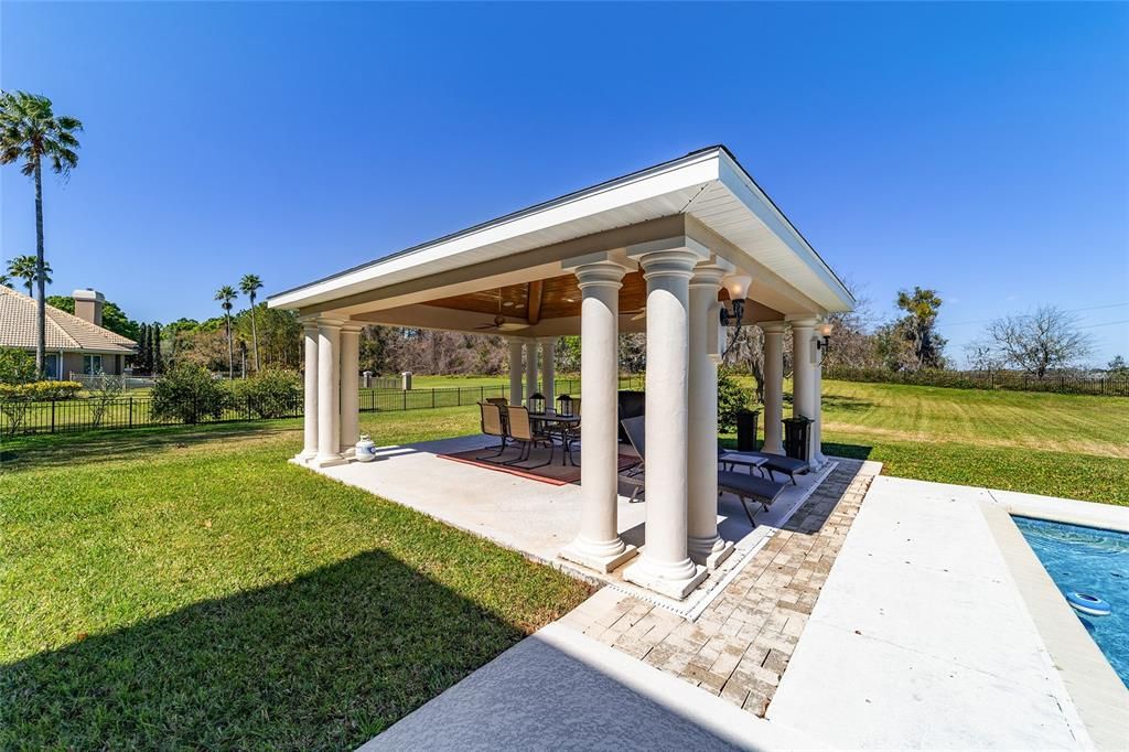 Recently Sold: $1,299,999 (4 beds, 4 baths, 4997 Square Feet)