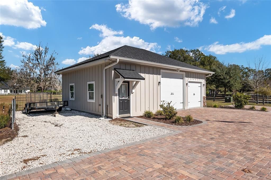 Recently Sold: $800,000 (4 beds, 3 baths, 2606 Square Feet)