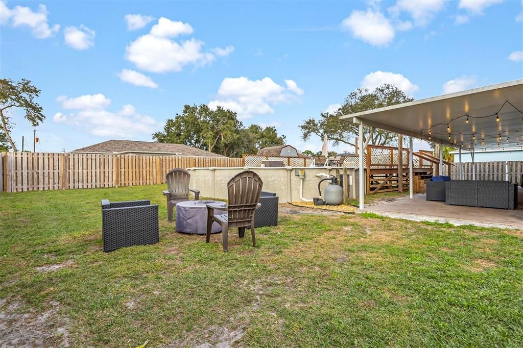 Recently Sold: $325,000 (3 beds, 2 baths, 1329 Square Feet)