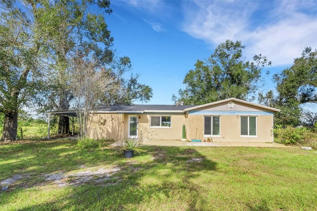 Recently Sold: $320,000 (3 beds, 2 baths, 1628 Square Feet)