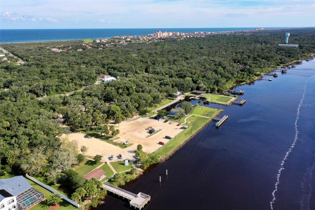 На продажу: $249,000 (0.18 acres)