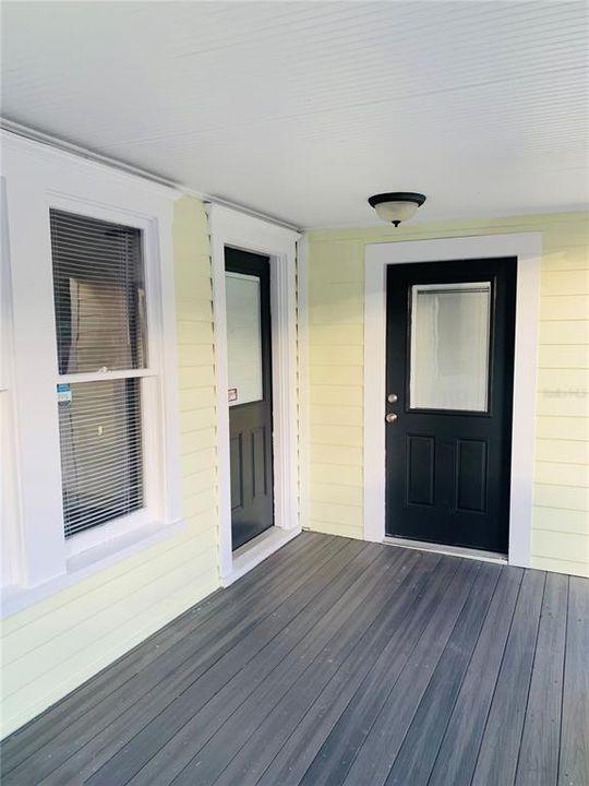 FRONT PORCH ENTRY