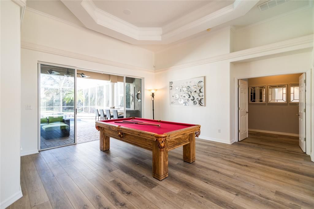 Active With Contract: $775,000 (4 beds, 3 baths, 3117 Square Feet)