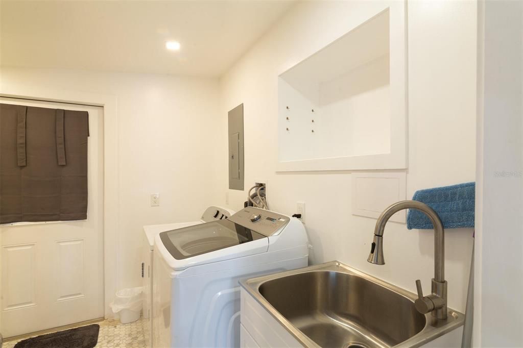 Laundry/Pool Bathroom