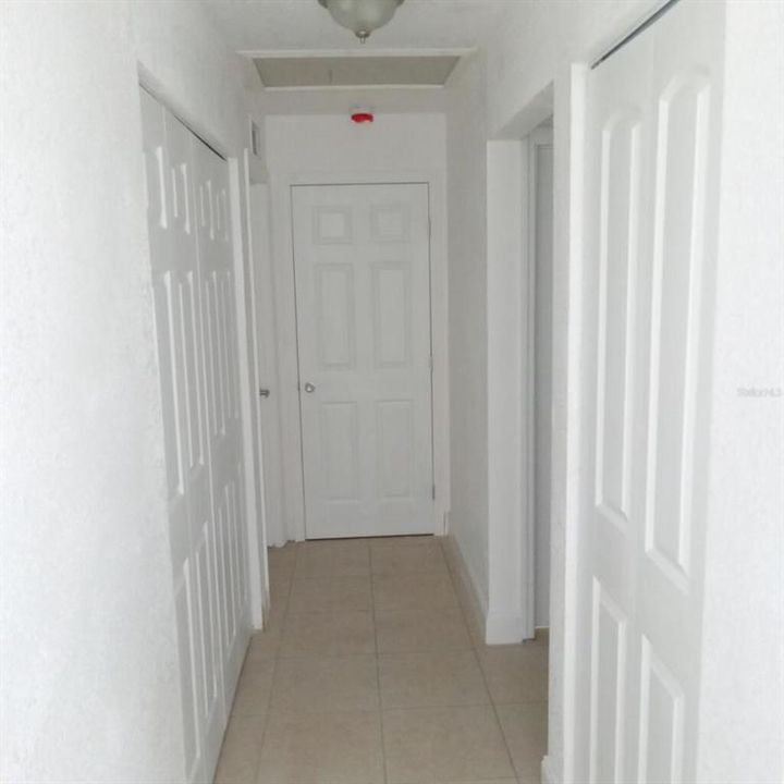 For Rent: $1,500 (2 beds, 2 baths, 1200 Square Feet)
