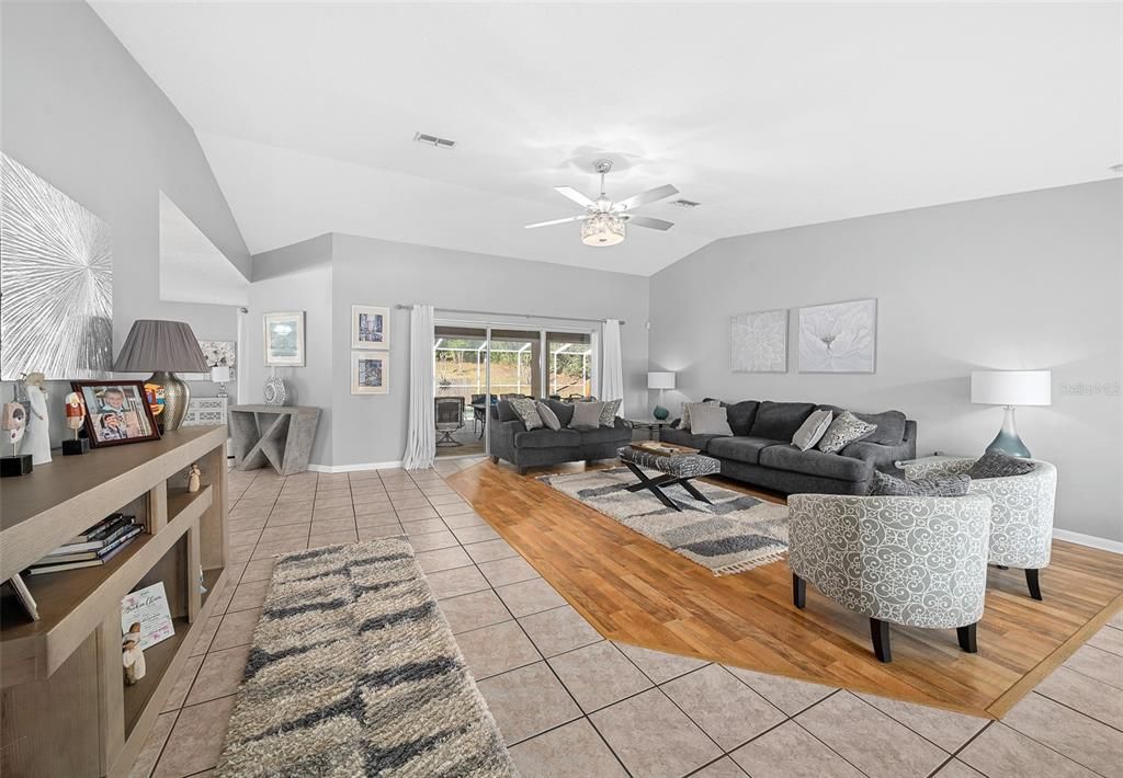 Active With Contract: $389,000 (3 beds, 2 baths, 2246 Square Feet)