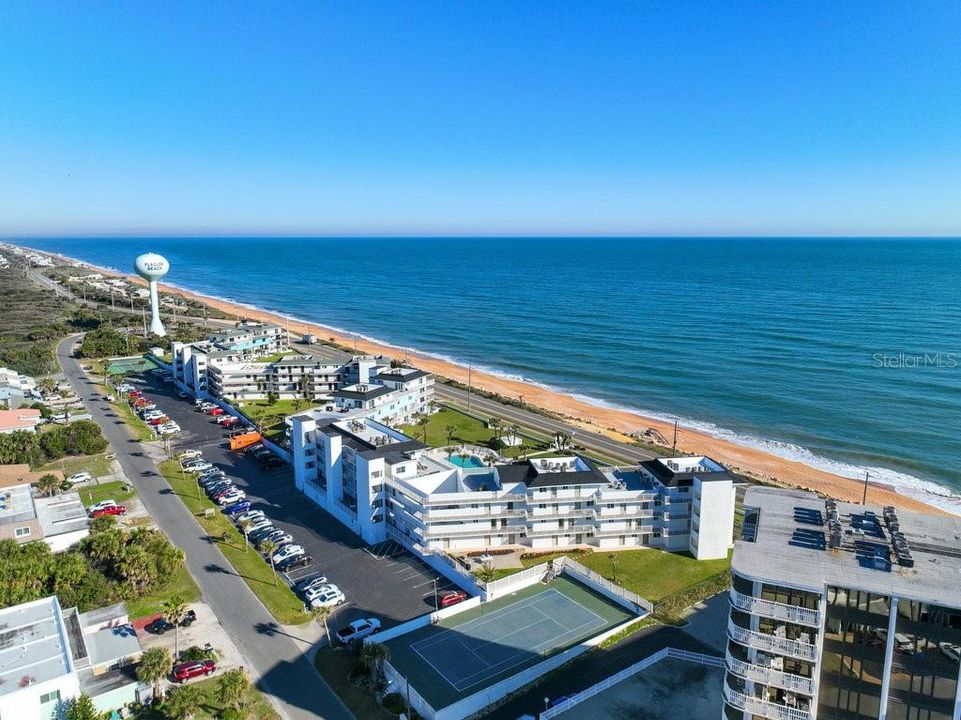 Come find peace & relaxation at your beach front condo!