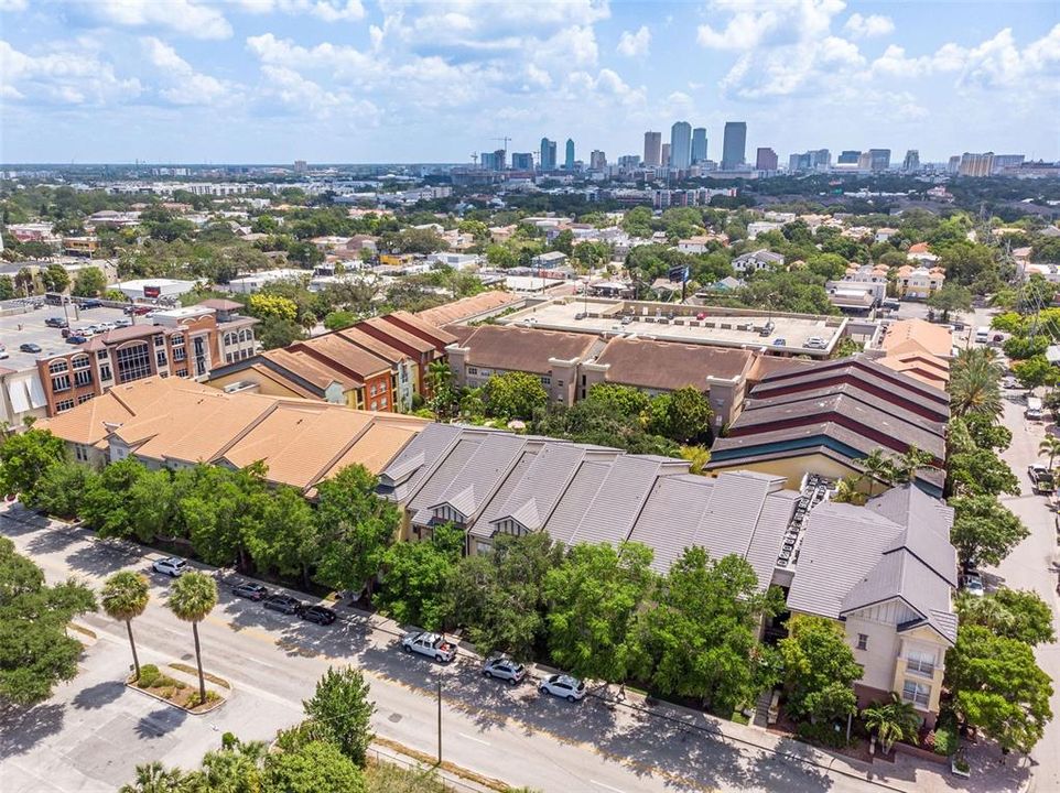 Recently Sold: $450,000 (2 beds, 2 baths, 1206 Square Feet)