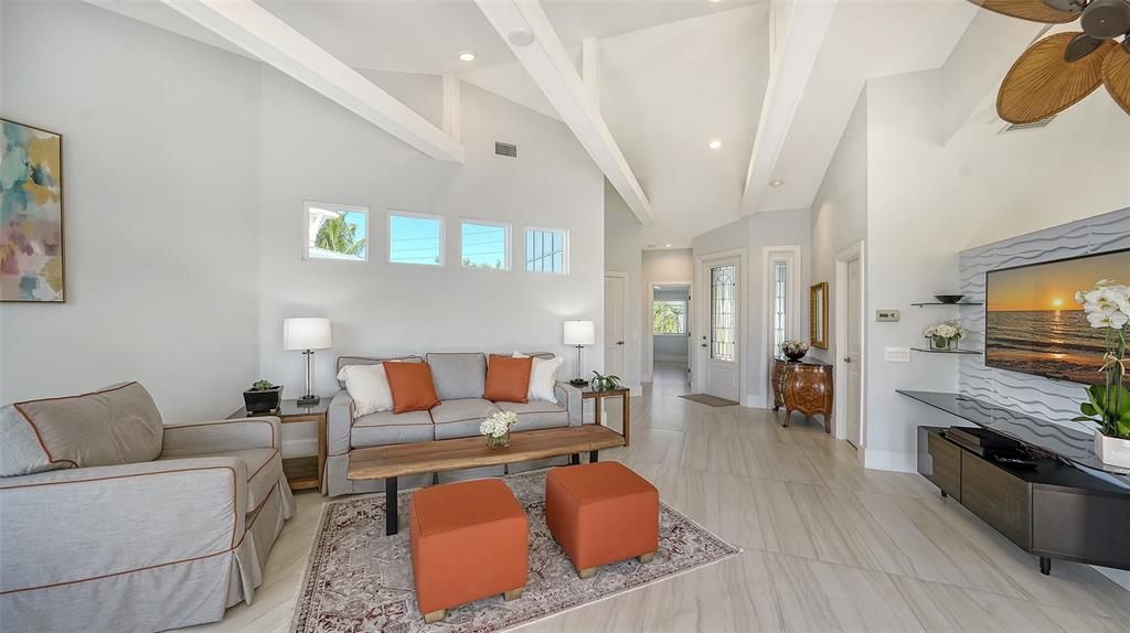 Recently Sold: $2,500,000 (3 beds, 3 baths, 2929 Square Feet)