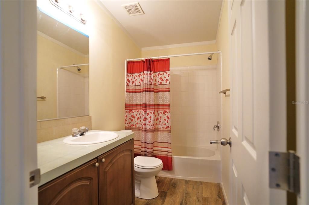 2nd bathroom