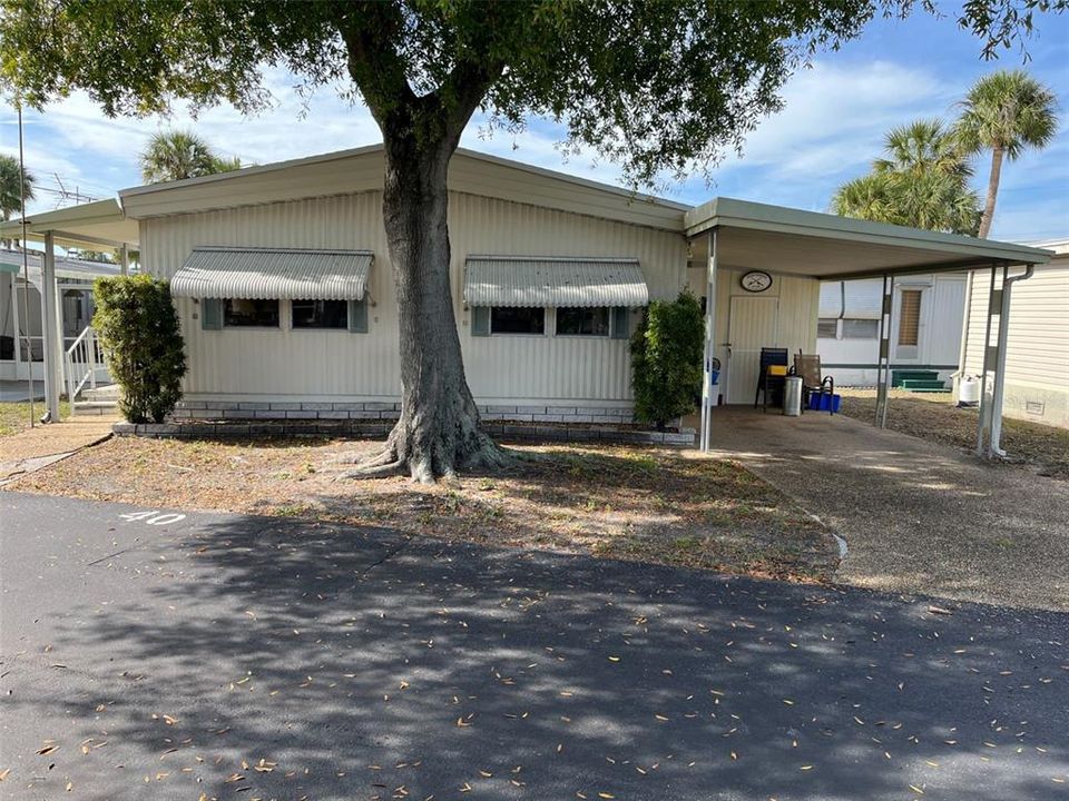 Recently Sold: $184,500 (2 beds, 2 baths, 864 Square Feet)