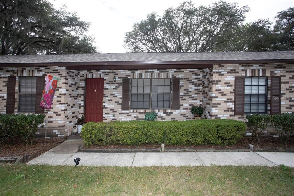 For Sale: $695,000 (3 beds, 2 baths, 1904 Square Feet)