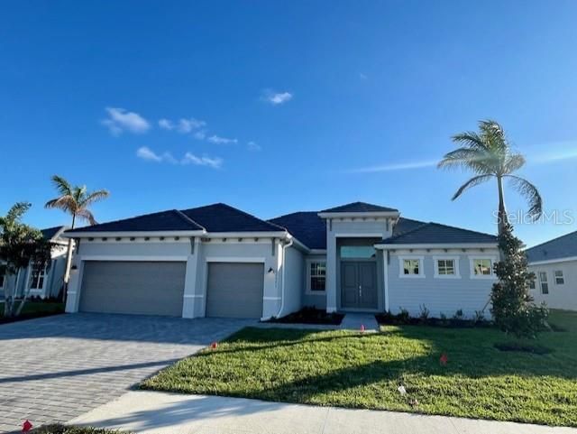Recently Sold: $895,922 (3 beds, 3 baths, 2650 Square Feet)