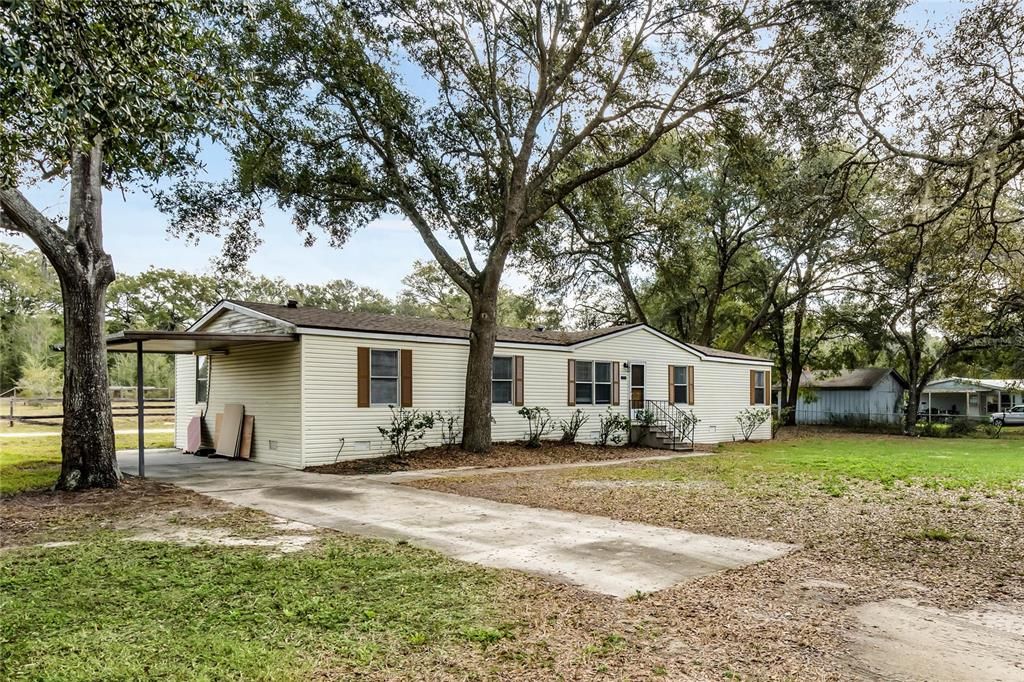 Active With Contract: $239,500 (4 beds, 2 baths, 1680 Square Feet)