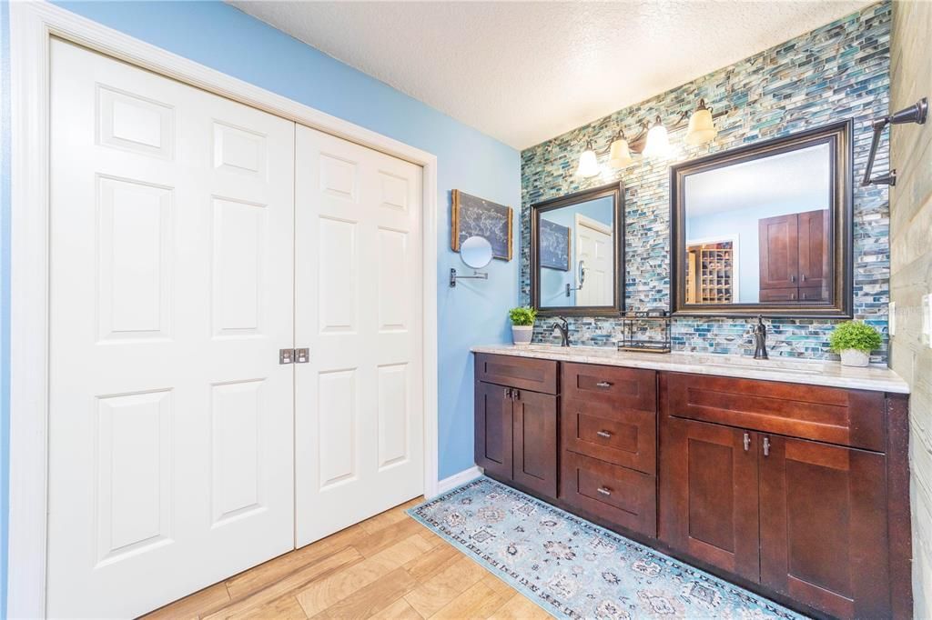 Recently Sold: $499,900 (3 beds, 2 baths, 2292 Square Feet)