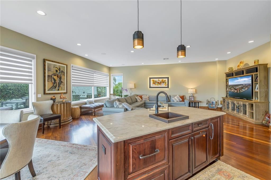 For Sale: $3,950,000 (4 beds, 4 baths, 5220 Square Feet)