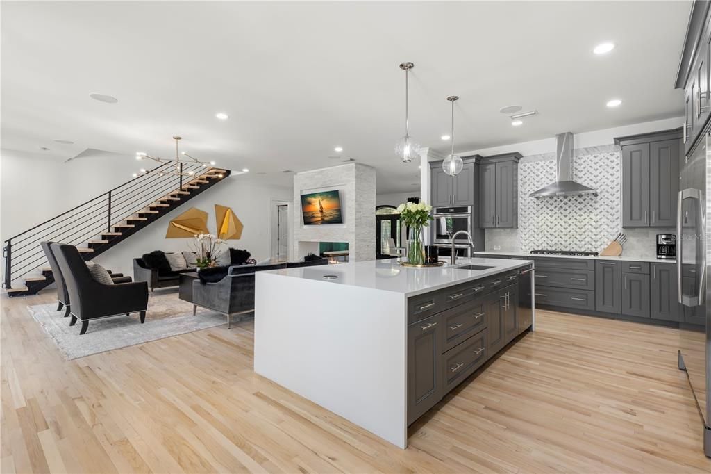 Active With Contract: $3,699,000 (5 beds, 4 baths, 5405 Square Feet)