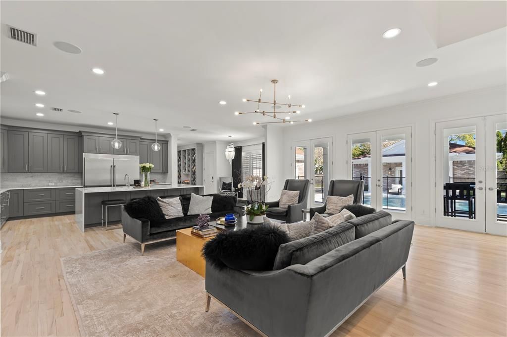 Active With Contract: $3,699,000 (5 beds, 4 baths, 5405 Square Feet)