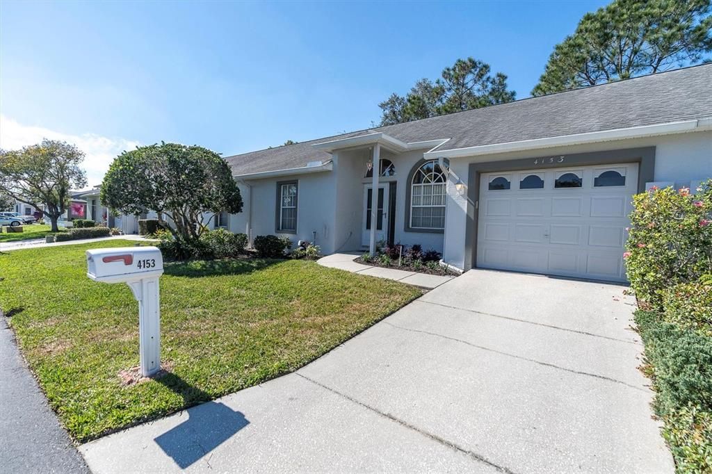 Recently Sold: $229,900 (2 beds, 2 baths, 1177 Square Feet)