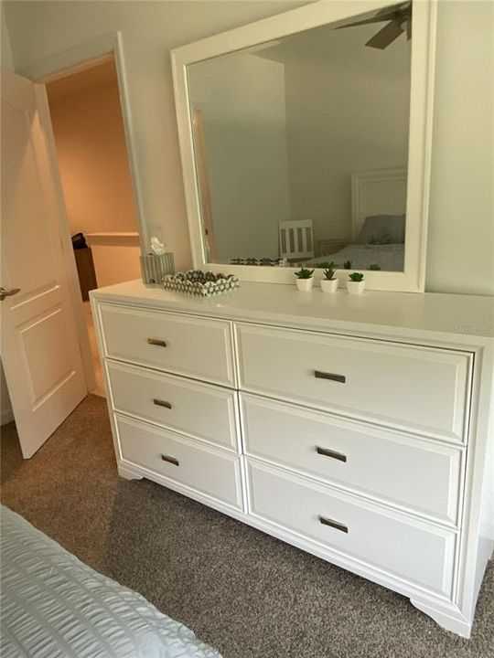 For Rent: $2,000 (3 beds, 2 baths, 2178 Square Feet)