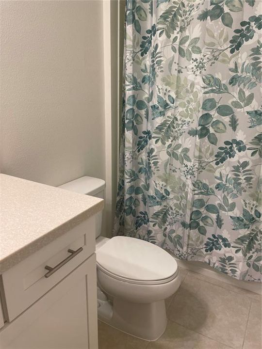 For Rent: $2,000 (3 beds, 2 baths, 2178 Square Feet)