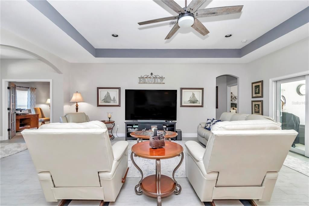 Recently Sold: $599,000 (3 beds, 2 baths, 2261 Square Feet)