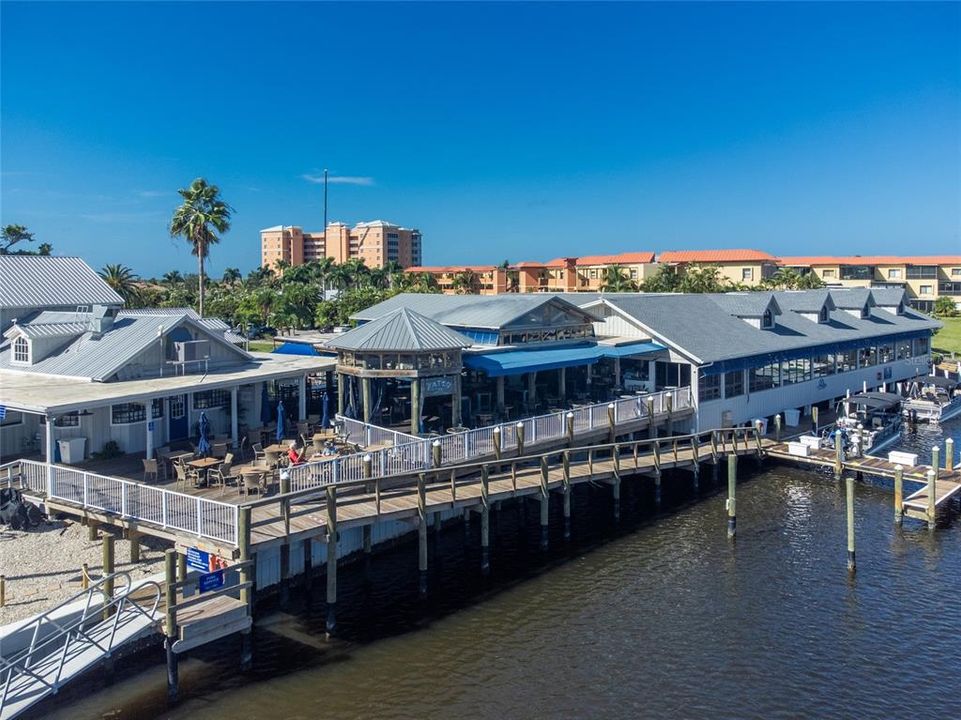 For Sale: $939,000 (3 beds, 3 baths, 2351 Square Feet)