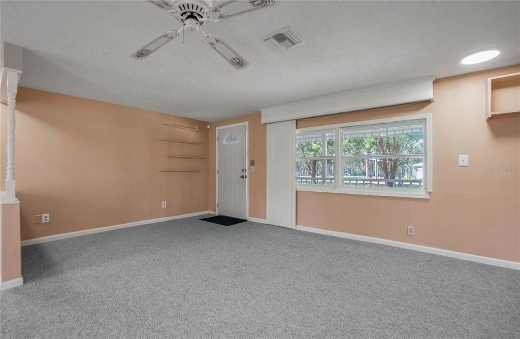 For Sale: $159,000 (2 beds, 2 baths, 1568 Square Feet)