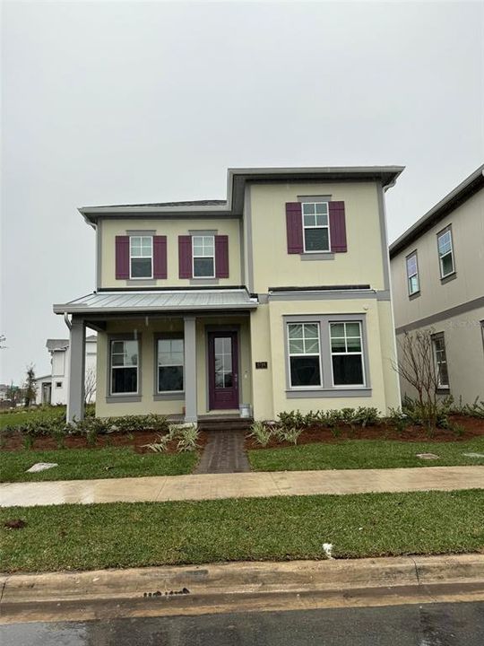 最近售出: $724,650 (4 贝兹, 3 浴室, 3470 平方英尺)