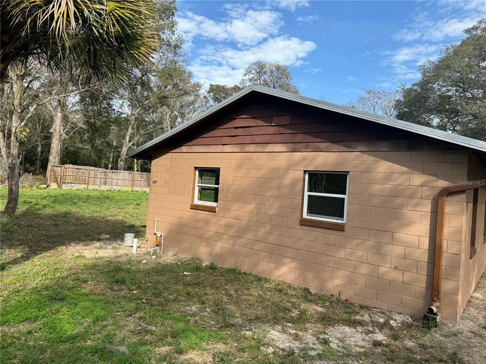 For Sale: $135,000 (3 beds, 2 baths, 1248 Square Feet)