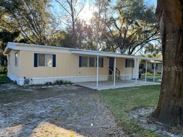 For Sale: $154,900 (3 beds, 2 baths, 1104 Square Feet)