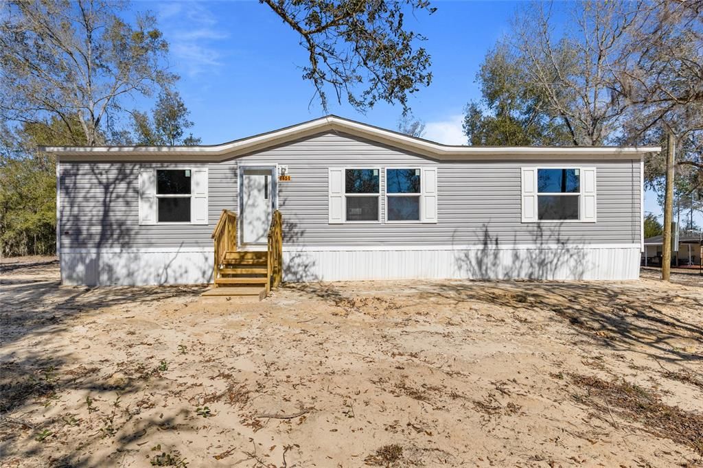Recently Sold: $205,000 (3 beds, 2 baths, 1248 Square Feet)