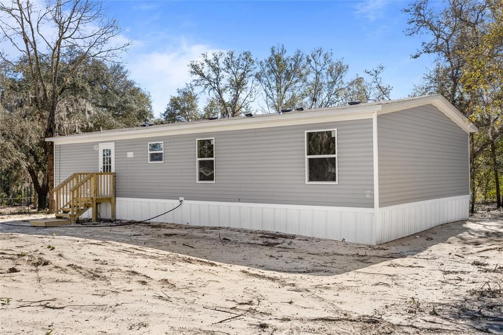 Recently Sold: $205,000 (3 beds, 2 baths, 1248 Square Feet)