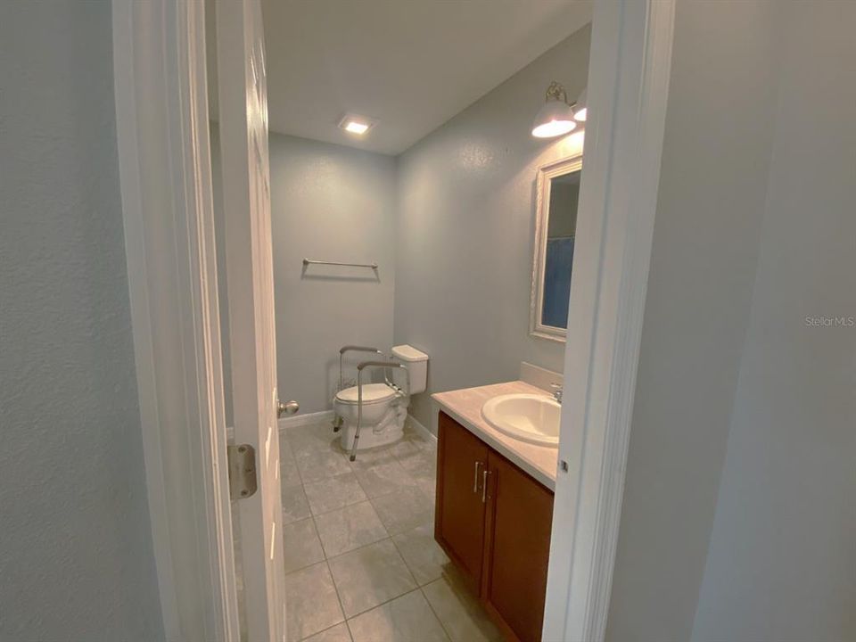 For Sale: $380,000 (3 beds, 2 baths, 2780 Square Feet)