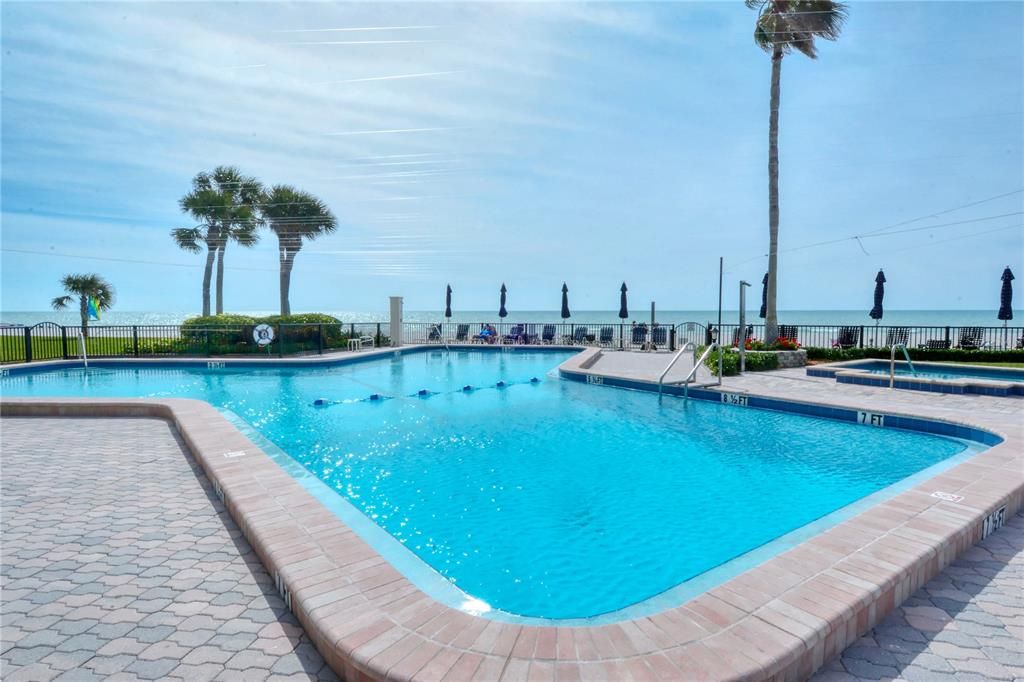 Recently Sold: $1,799,000 (2 beds, 2 baths, 1460 Square Feet)