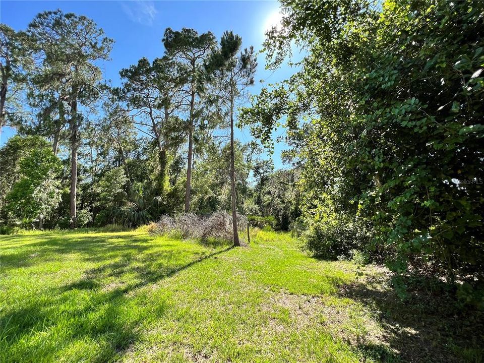 最近售出: $180,000 (2.10 acres)