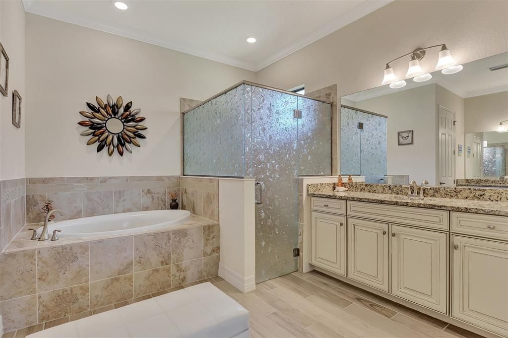 Active With Contract: $999,000 (3 beds, 3 baths, 2440 Square Feet)