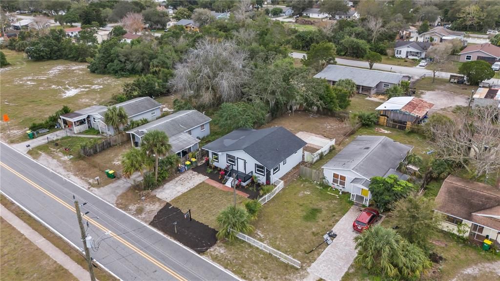 For Sale: $272,000 (3 beds, 2 baths, 1110 Square Feet)